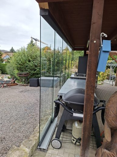 Windschutz verschiebbar