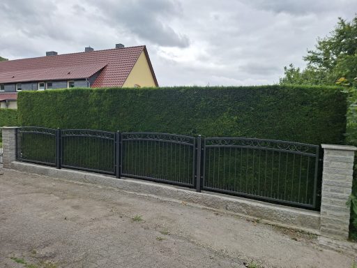 Zaun nach Kundenwunsch