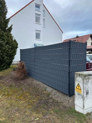 Mülltonneneinhausung mit Sichtschutz Mülltonneneinhausung mit Sichtschutz